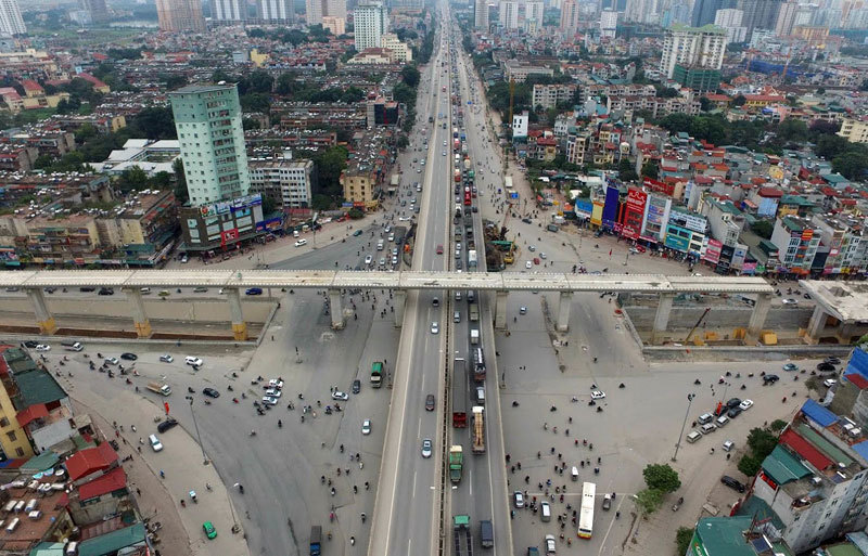 Thông xe hầm chui ở Hà Nội