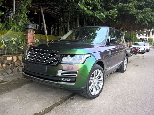 Đại gia Huế gây sốc với Range Rover giá 12 tỷ đồng