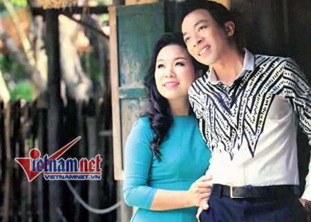 Việt Hoàn đóng cặp với hotgirl và mất nhẫn cưới
