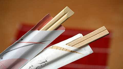 Cách phát hiện đũa ăn một lần có hóa chất tẩy tóc, tẩy giấy