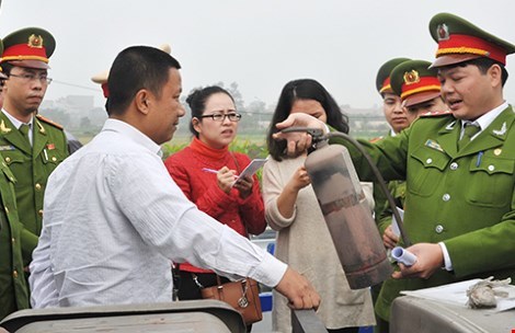 Chưa phạt ô tô thiếu bình chữa cháy