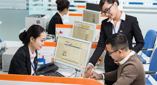 SHB tăng 11 bậc trong bảng xếp hạng VNR500