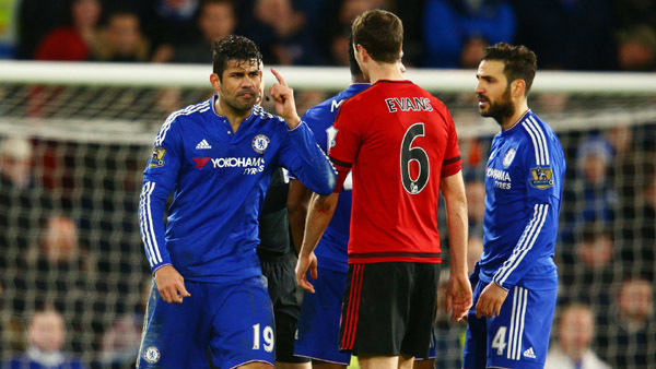 Chelsea đánh rơi chiến thắng vào phút chót