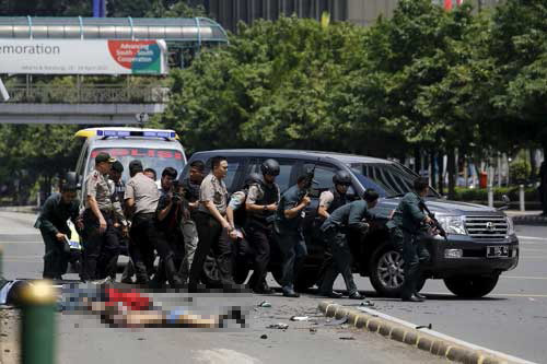 Sứ quán Việt Nam ở Indonesia họp khẩn vụ nổ bom
