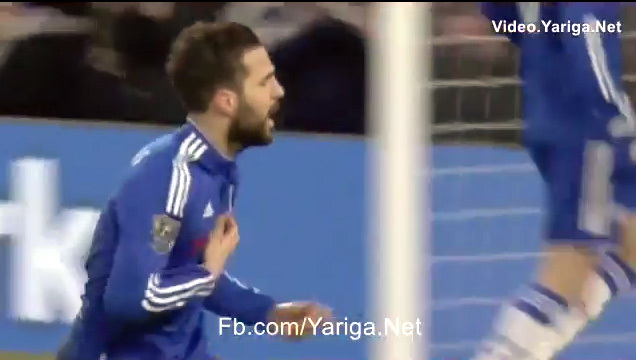 Fabregas ghi điểm san bằng tý số 2-2