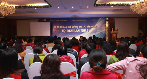 Bữa ăn học đường về Hải Phòng