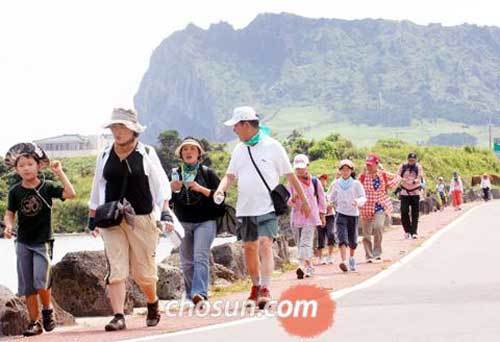 Công ty có khách Việt trốn tại Hàn Quốc có thể bị đình chỉ