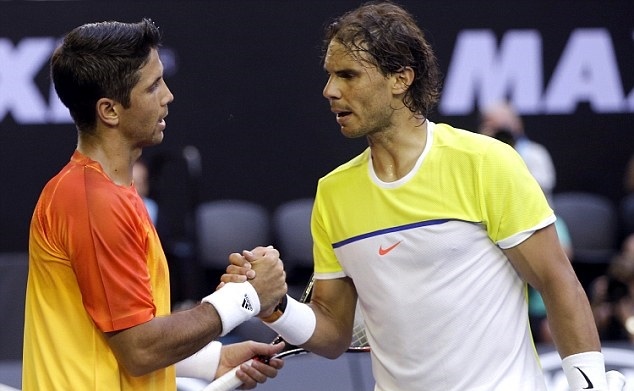 Xem Verdasco quật ngã Nadal ở vòng 1 Australian Open