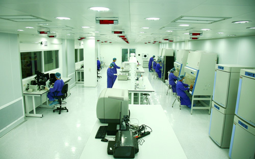 Vinmec điều trị ung thư bằng liệu pháp miễn dịch tự nhiên