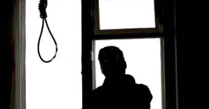 Nợ 20 tỷ, phó phòng ngân hàng tự tử