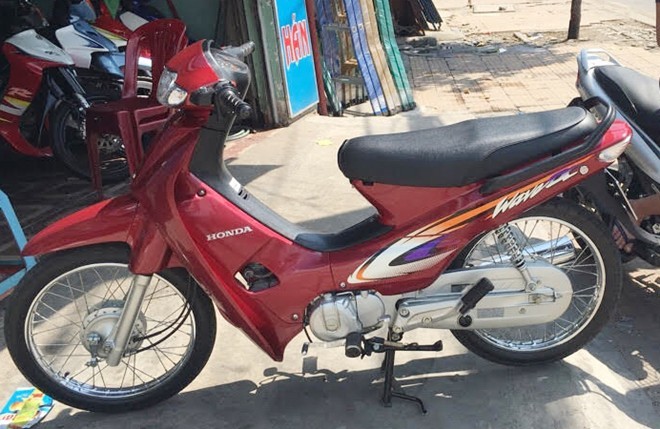 Honda Wave Alpha bỏ quên 10 năm giá 50 triệu ở Sài Gòn