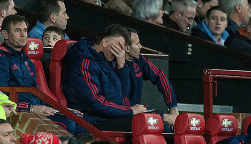 Van Gaal: Hãy sang Việt Nam mua mo cau!