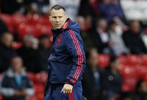 Giggs sẽ rời Old Trafford nếu M.U bổ nhiệm Mourinho