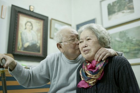 Chuyện tình đẹp của cặp đôi bên nhau 66 năm