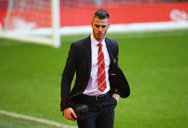 Real buông De Gea, M.U thở phào