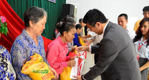 4000 phần quà Tết từ Ajinomoto Việt Nam