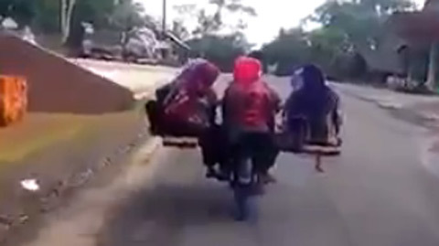 Choáng với xe máy 