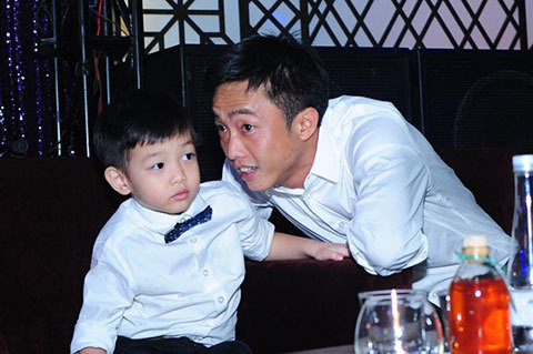 Hạ Vi chưa thể thế chân Hà Hồ ở nhà Cường đô la
