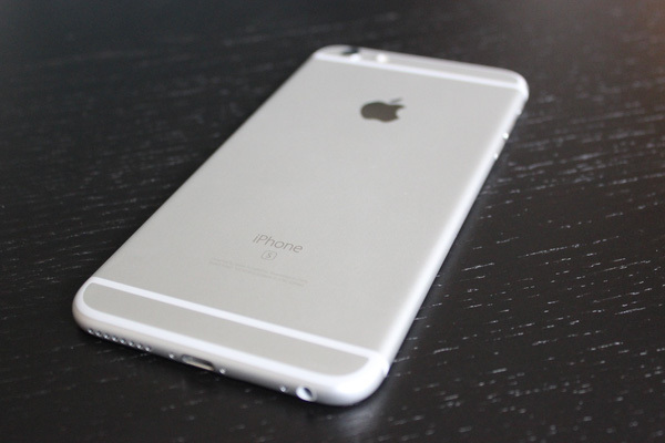 Apple sẽ âm thầm ra mắt iPhone 5se?