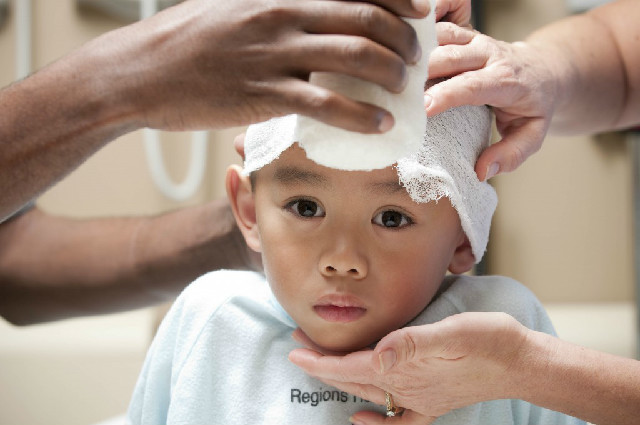 Những tai nạn ngày Tết mẹ cần biết để phòng tránh cho trẻ