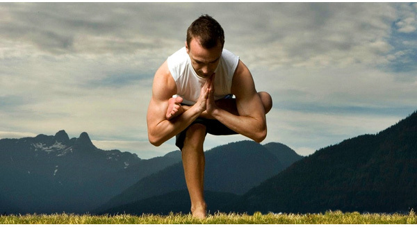20 động tác yoga giúp bạn