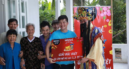 Khai Xuân Bính Thân trúng nhà bạc tỷ