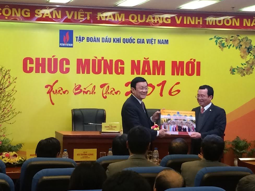 Chủ tịch nước: Thuận lợi đừng chủ quan, khó khăn đừng nản chí