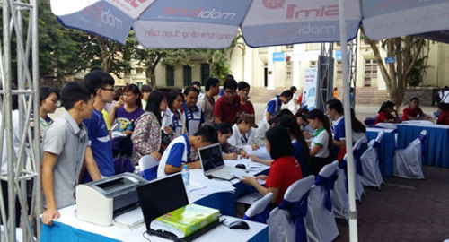 MobiFone và VPBank đồng hành cùng sinh viên Việt Nam