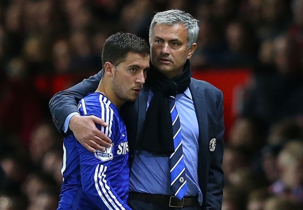 Hazard bất ngờ nhắn tin xin lỗi Mourinho