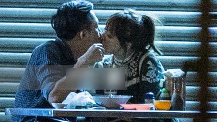 Hari Won suy sụp vì lộ ảnh hôn Trấn Thành