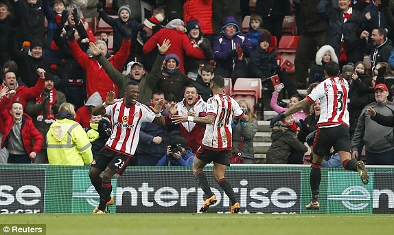 Xem lại bàn thắng nâng tỉ số lên 2-1 của Kone