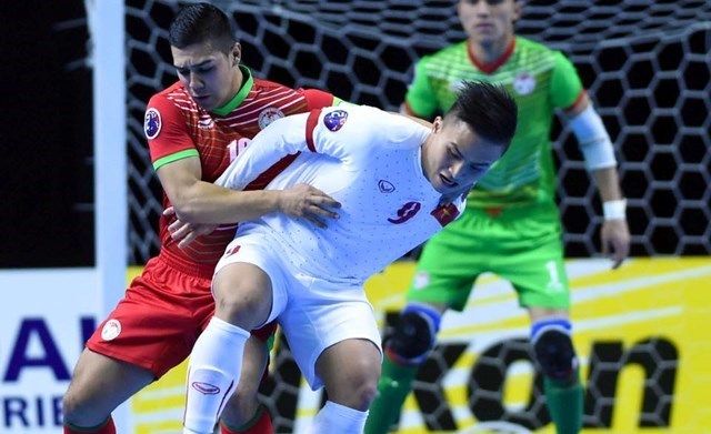 Đè bẹp Tajikistan 8-1, tuyển futsal Việt Nam vào tứ kết châu Á