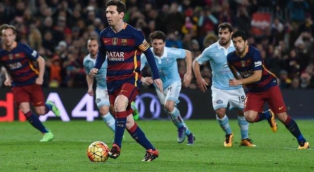 Xem Messi kiến tạo cho Suarez trên chấm 11m