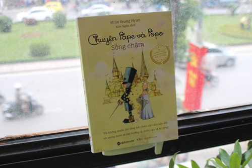 Bộ tùy bút bằng tranh đắt khách nhất xứ Hàn