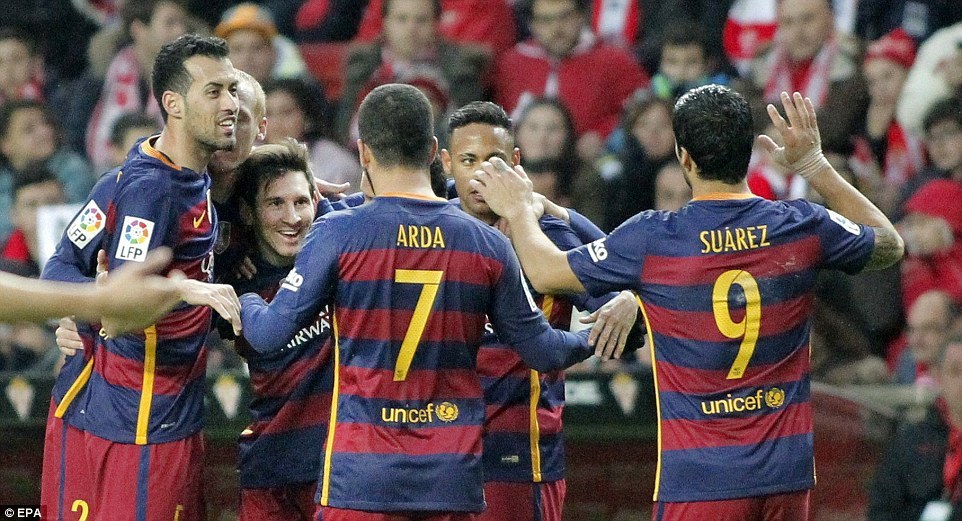 Messi nhảy tango, Barca vững ngôi đầu