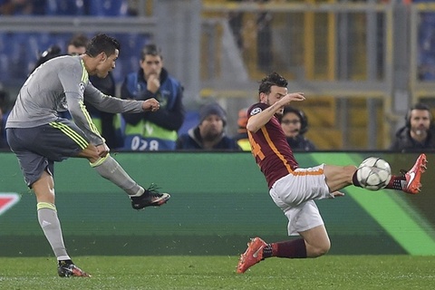 Tuyệt phẩm của Ronaldo giúp Real đả bại Roma