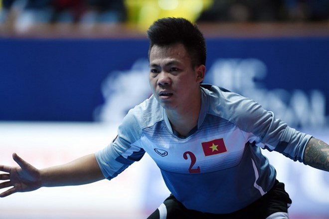 Văn Huy: Từ kẻ vô danh tới “người nhện” futsal VN