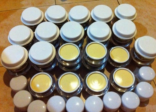 Mua nhầm phải kem trộn hỏng da, tôi có được kiện người bán hàng?