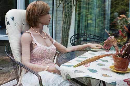 Cận cảnh sản xuất búp bê tình dục đắt nhất thế giới