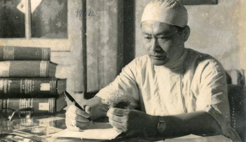 GS Tôn Thất Tùng: 