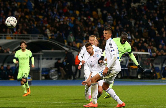 Man City kiêu hùng nhấn chìm Dynamo Kiev