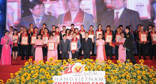 Vinamilk - Hàng VN Chất lượng cao 20 năm liên tiếp