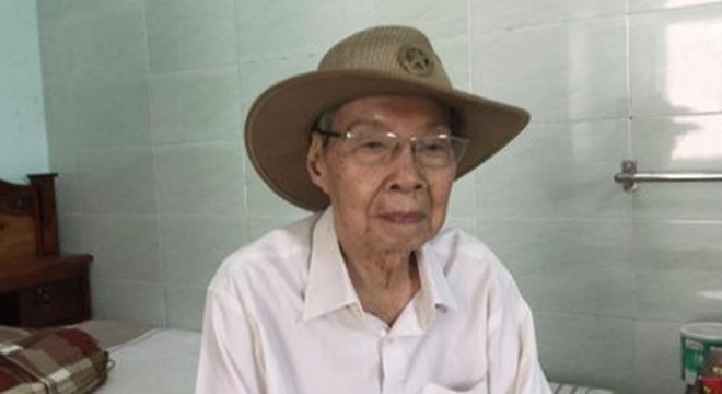 Đạo diễn 'Ông cố vấn' qua đời