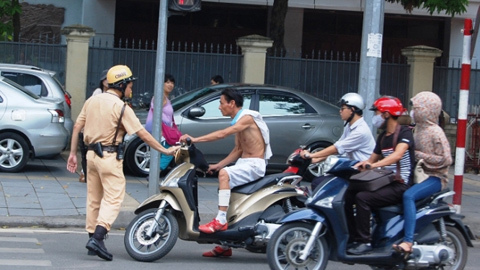 Hà Nội ra quân 'dẹp' thanh niên ngổ ngáo vi phạm giao thông