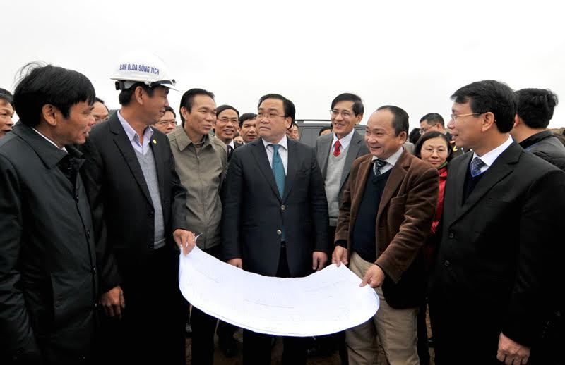Trở lại Hà Nội, thấy đúng như Bí thư nói về rác