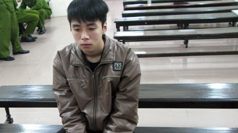 Bị chém 31 nhát dao ngay trước Tết Nguyên đán