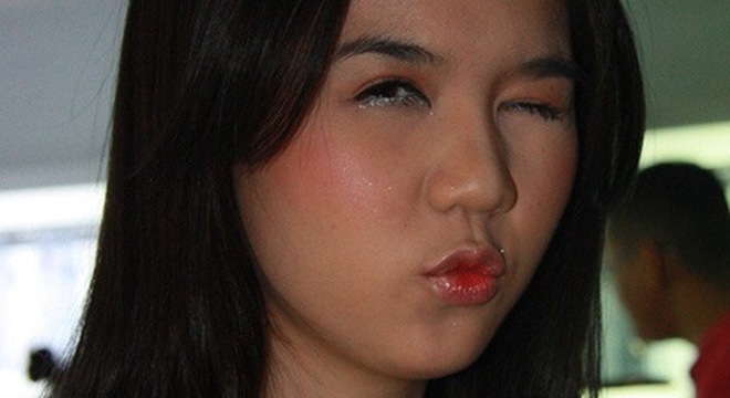 Lộ thêm ảnh 