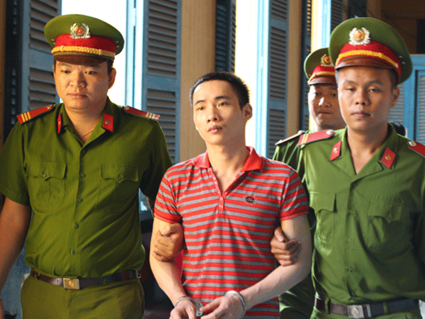 16 tuổi từ Bắc vào Nam hiếp dâm, giết người dã man