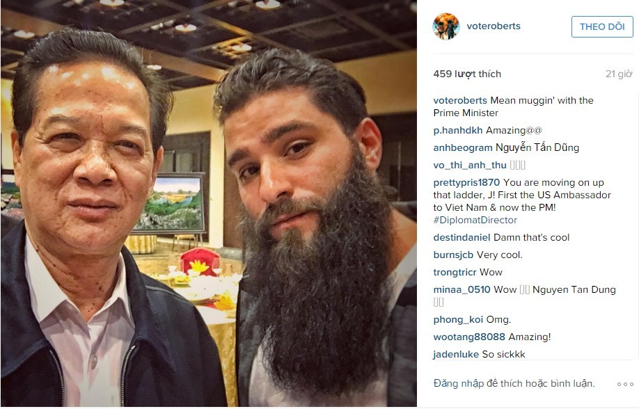 Đạo diễn Kong khoe ảnh chụp với Thủ tướng Nguyễn Tấn Dũng