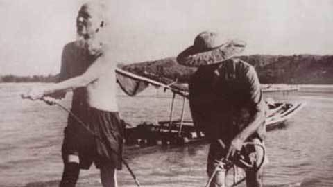 Chuyện Bác Hồ kéo lưới ở Sầm Sơn